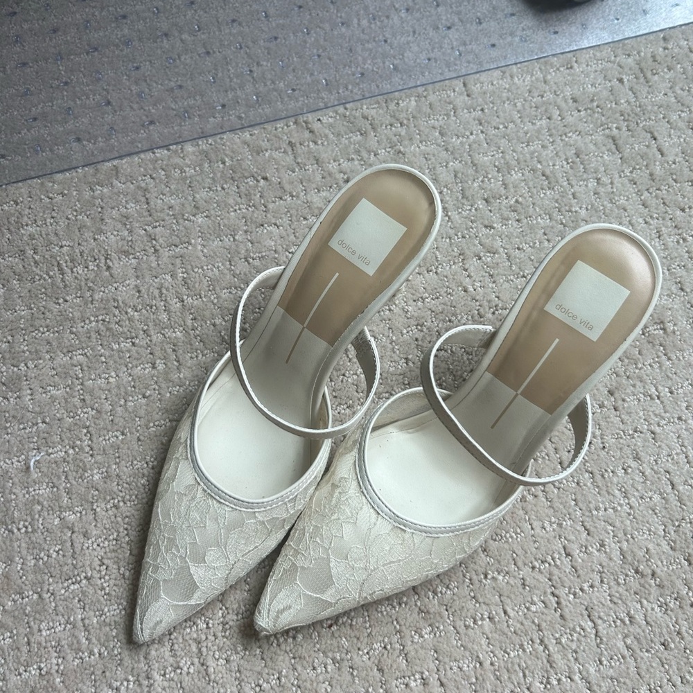 Dolce Vita Ivory Lace Pointed Toe Heels with Ankle Strap
